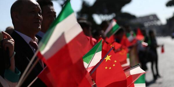 Italia e Cina firmano un accordo contro le doppie imposizioni
