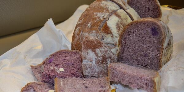 Well-bred: il pane viola Made in Italy che fa bene alla salute