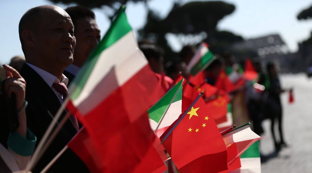 Italia e Cina firmano un accordo contro le doppie imposizioni